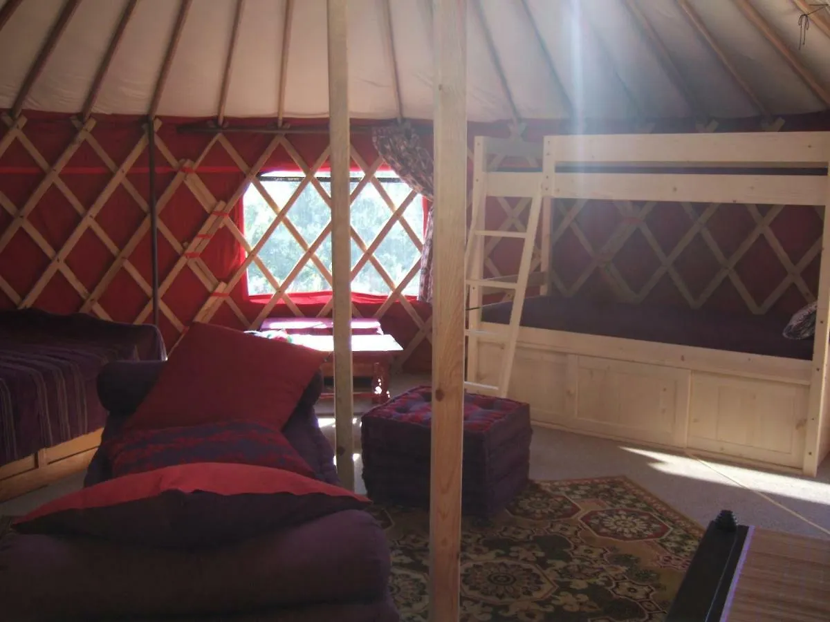 Domaine Du Rocher St-Loup Vif Luxury tent