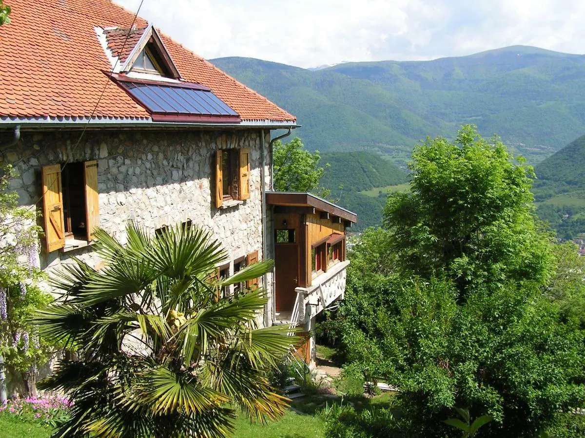 Luxury tent Domaine Du Rocher St-Loup Vif